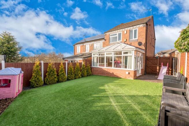 24, Mill Crescent, Cannock, Staffordshire, WS11 7Z