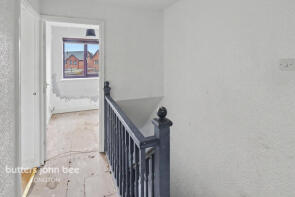 9, Lauren Close, Fenton, Stoke-on-trent ST4 2XL