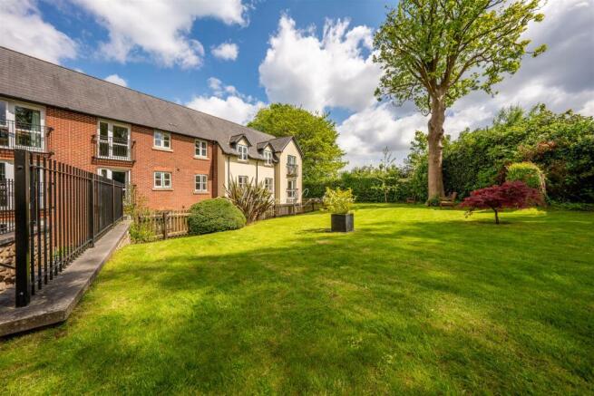 Pritchard Court, Llandaff, HernCrabtree (17).jpg