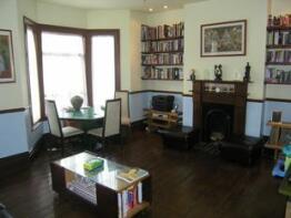 19c, Beaconsfield Road, Brunswick Park, London N11 3AA