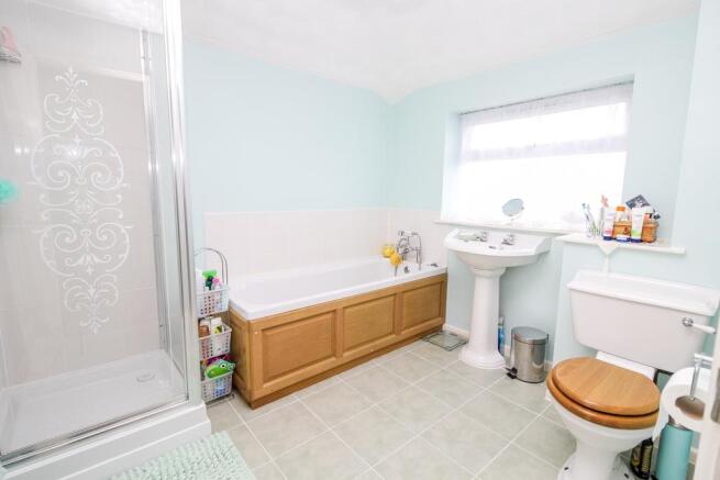 Master En-suite