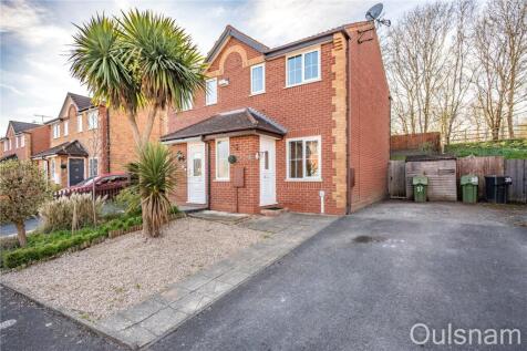 Knowesley Close, Bromsgrove, Worcestershire, B60