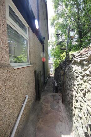 Photo 30