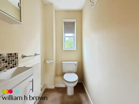 Cloakroom/wc