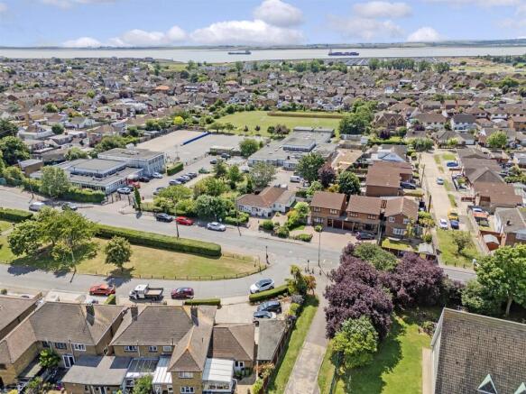 yL62eHbhIU2_spVPCUleLw (1).jpg