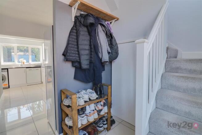 2 bed Terraced to rent Image 9