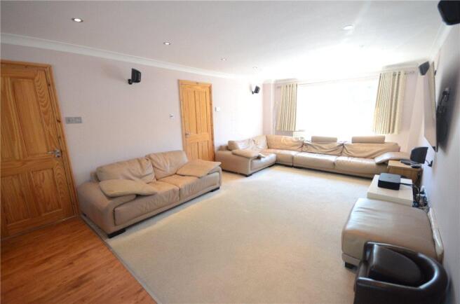 Living Room 1b