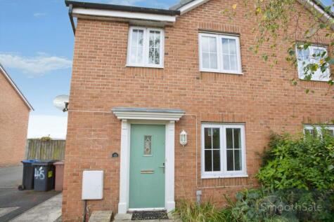 Weavers Avenue, Frizington, CA26 3AT