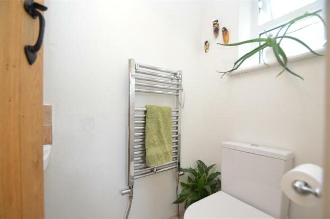 Cloakroom wc
