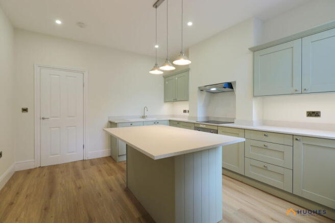 4 bed Terraced for sale Image 6