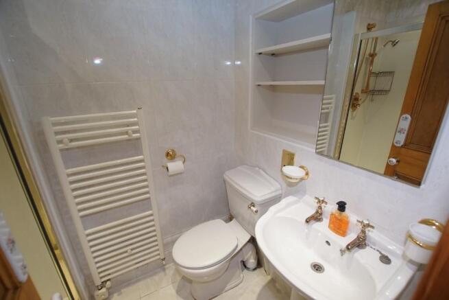 Ensuite bathroom