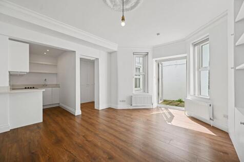 Sinclair Gardens, London W14