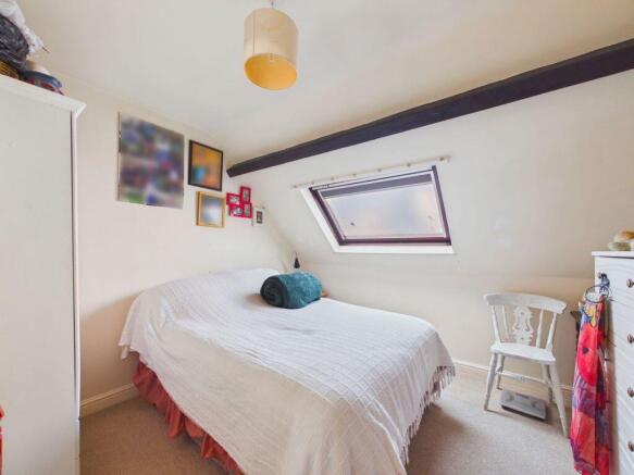 2 bed Apartment for sale Image 10