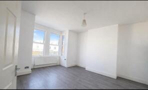 23, Chingford Mount Road, London E4 8LU