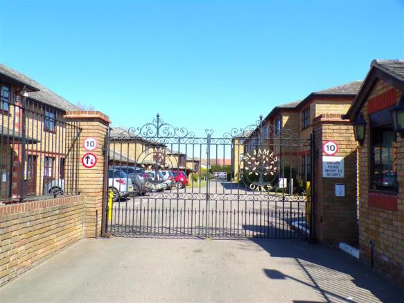 (The Gate House)