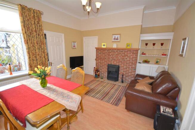 Dining Room/Sitting 