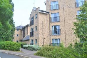 53, Alice Bell Close, Cambridge CB4 1GN