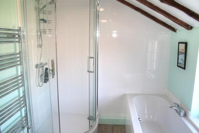 Family Bathroom.