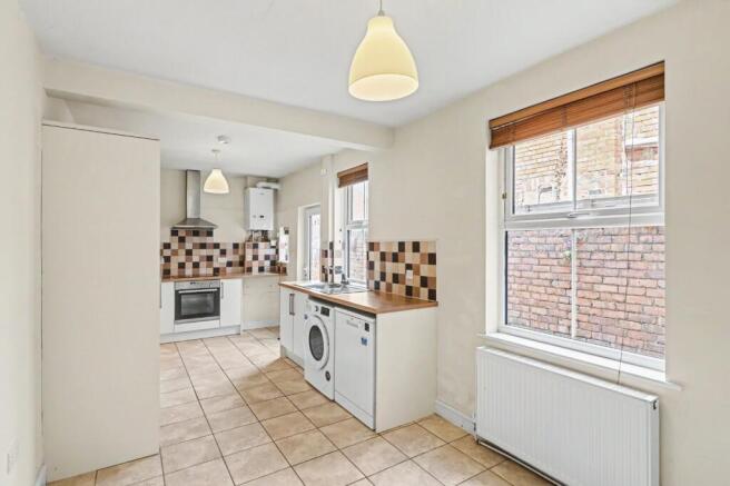 3 bed Terraced for sale Image 4
