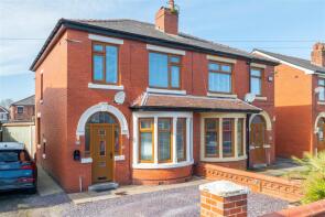32, Cairnsmore Avenue, Preston PR1 4UN