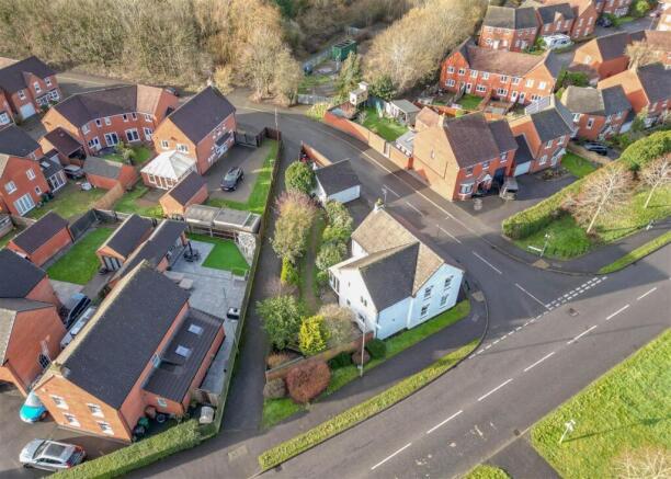 1 Buckingham Drive, Church Gresley