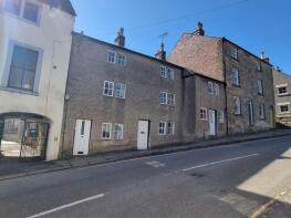19 21, West End, Matlock DE4 4EG