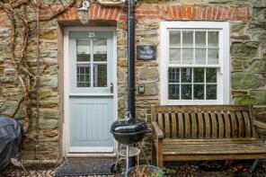 25, Island Street, Salcombe TQ8 8DP