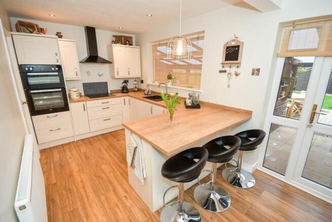 Kitchen diner