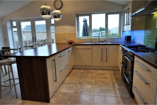 Kitchen / Diner