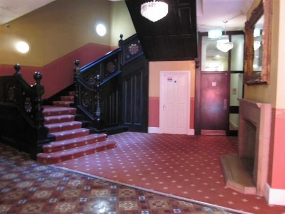 Photo 10