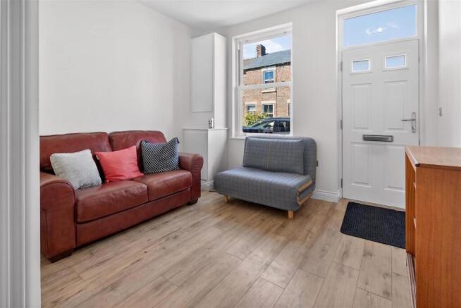 3 bed Terraced for sale Image 8