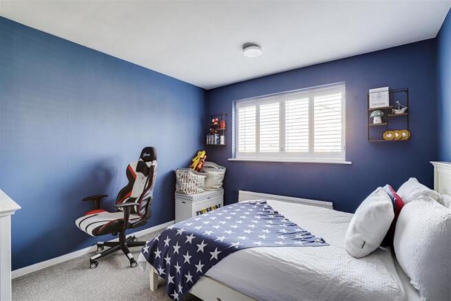 972HoldenCopley.jpg