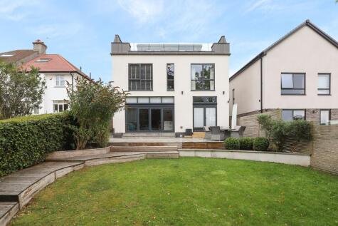 Chorley Drive, Sheffield, S10