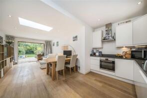 Flat 1, 68, Wricklemarsh Road, Kidbrooke SE3 8DS