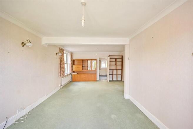 Sitting/Dining Room
