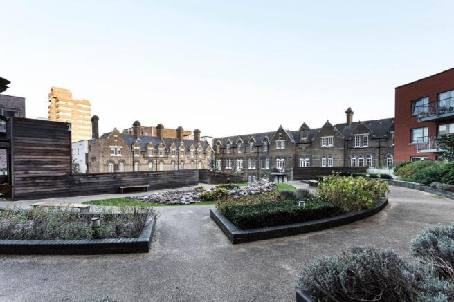 Communal Gardens 