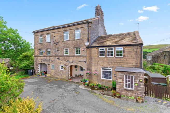 3 bed Town House for sale in keighley