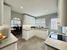 53, The Glebe, Morpeth NE61 6HW