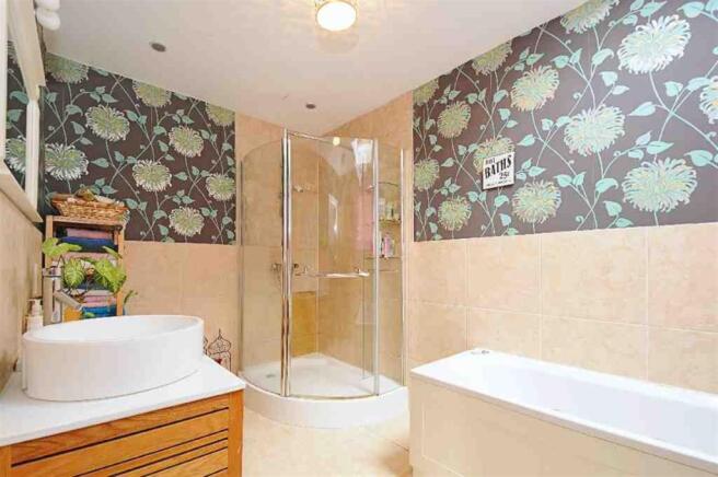 Photo 10