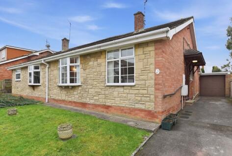 Farley Avenue, Harbury CV33