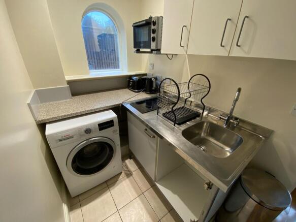 3 - Kitchen