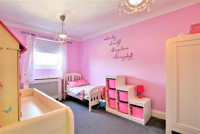 Bedroom 2 (rear)