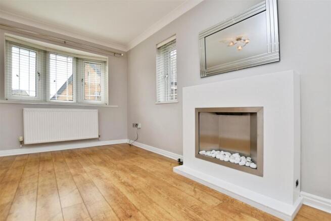 3 bed Detached Bungalow for sale Image 6