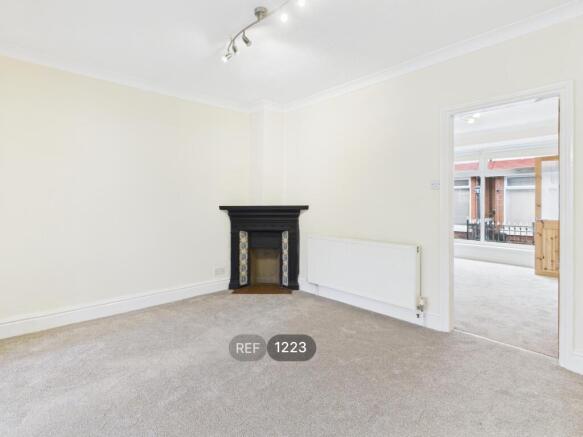 Kitchen/Living area