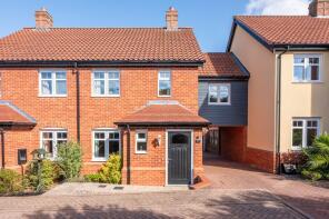 55, Randall Crescent, Cromer NR27 0FD