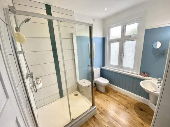 Master Ensuite