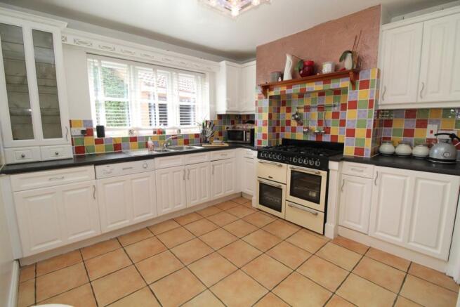 Kitchen/Breakfast