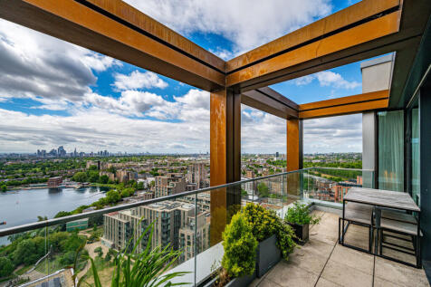 Woodberry Down, N4, Finsbury Park, London, N4