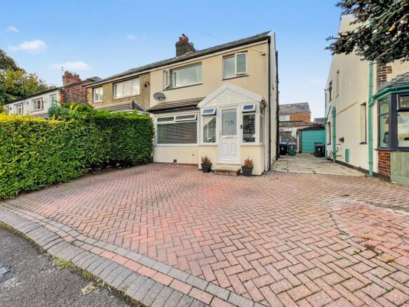 4-bed semi-detached on Cedar Grove, Prestwich, M25, £375,000