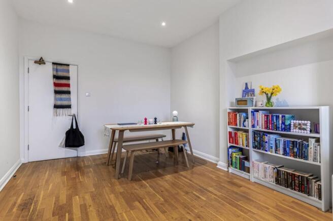 Living Room/Dining Area